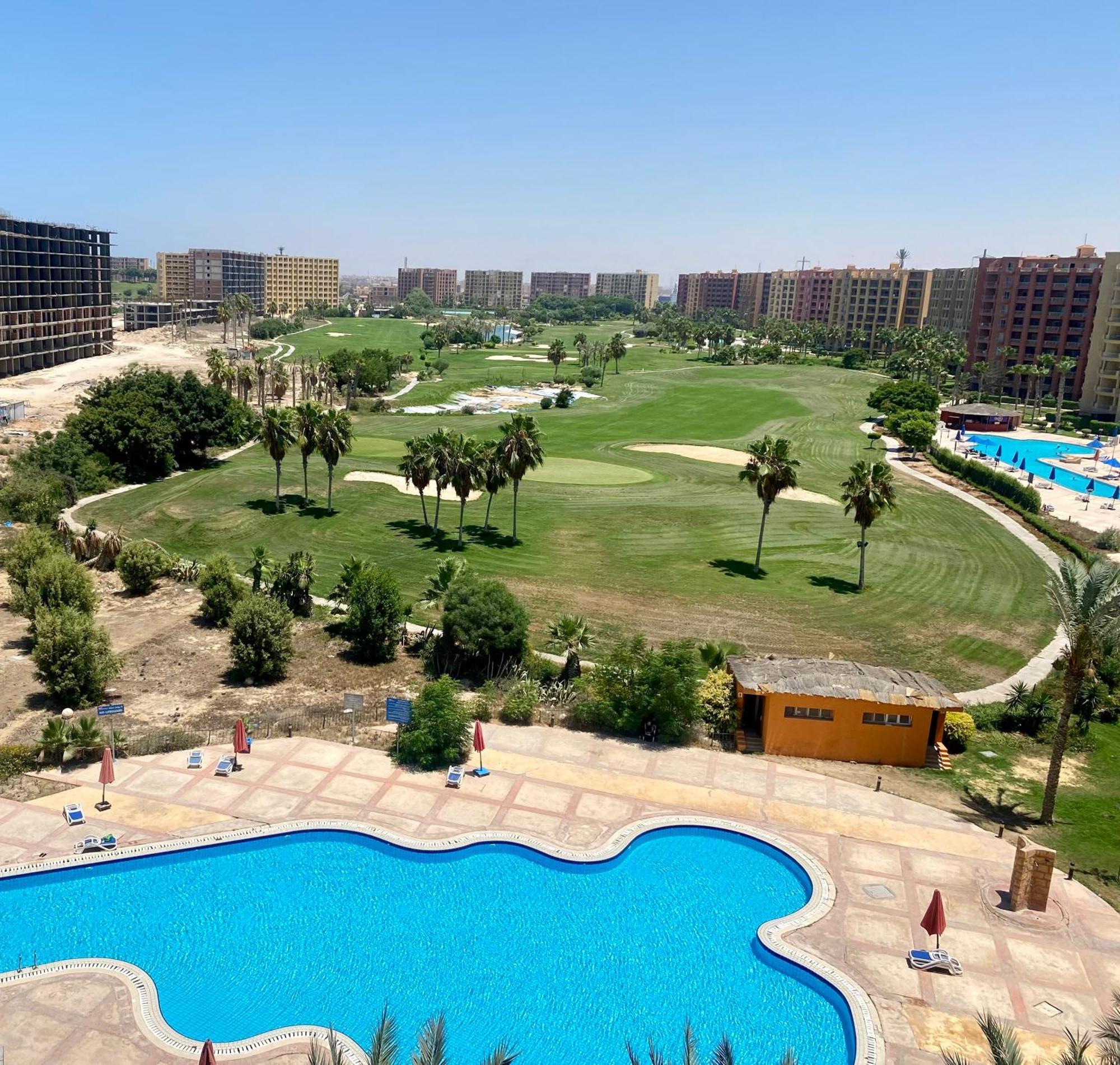 Porto Golf Marina Aqua Park & Beach Access By Best Of Bedz العلمين الغرفة الصورة